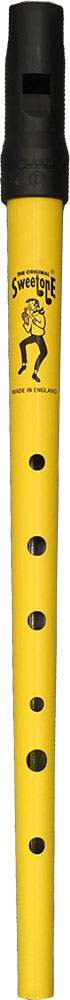 Clarke Sweetone High D Whistle, Yellow Traditional tapering tin tube, moulded black plastic mouthpiece